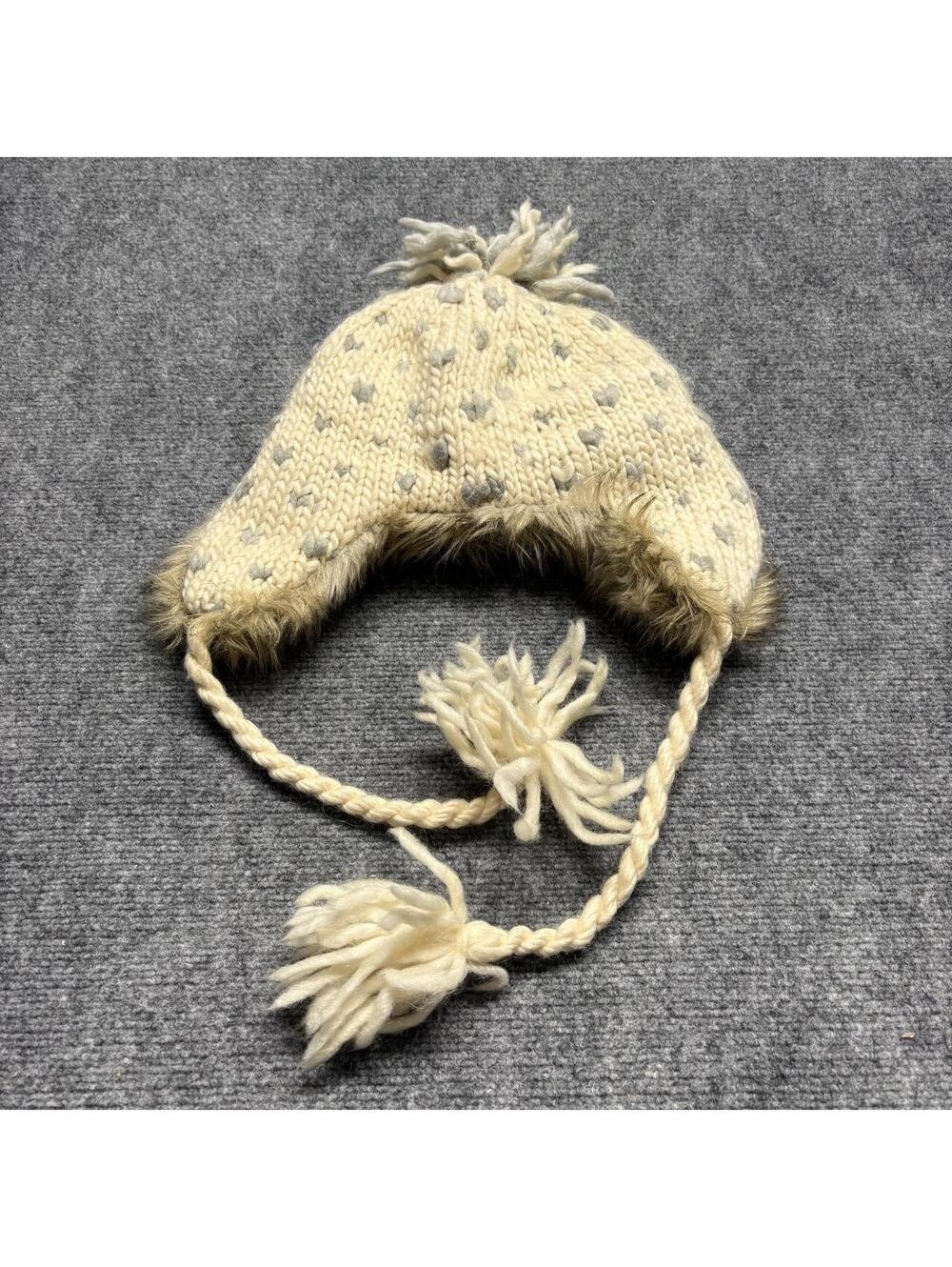 American Eagle Women's Cream and Tan Knitted Fury Winter Hat
